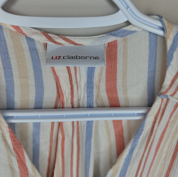 Liz Claiborne Women's V Neck Short Sleeve White Striped Button Down Blouse M - Picture 3 of 7